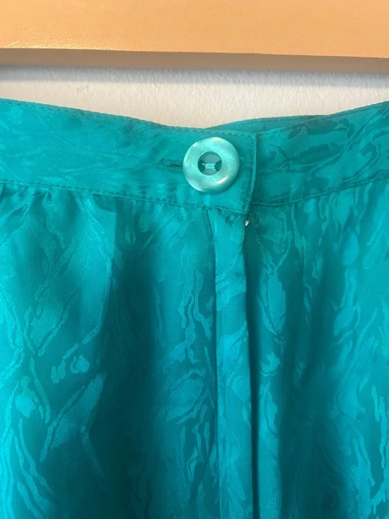 Vintage 100% Silk A-Line Midi Skirt in Teal - Picture 2 of 7